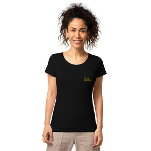Women’s basic organic t-shirt-Barnyard