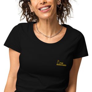 Women’s basic organic t-shirt-Barnyard